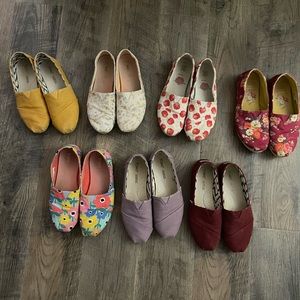 Toms shoes (flats)